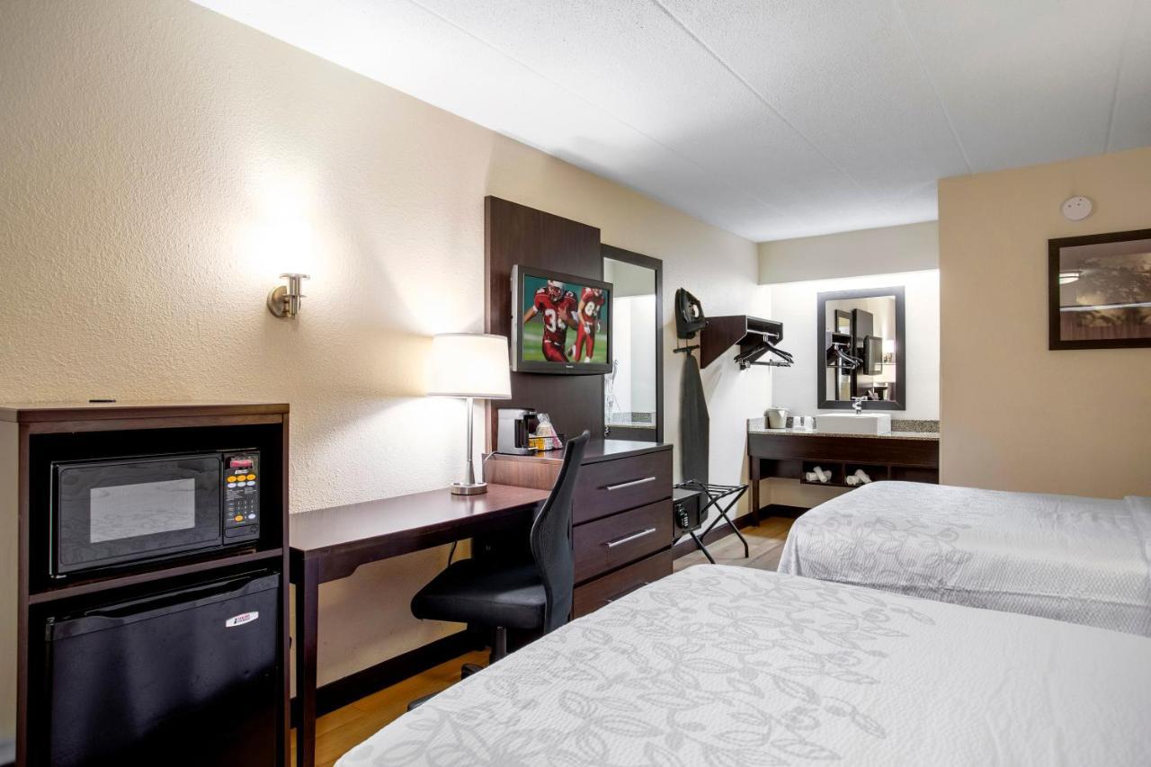 Red Roof Inn Plus+ Baltimore North - Timonium Exterior photo