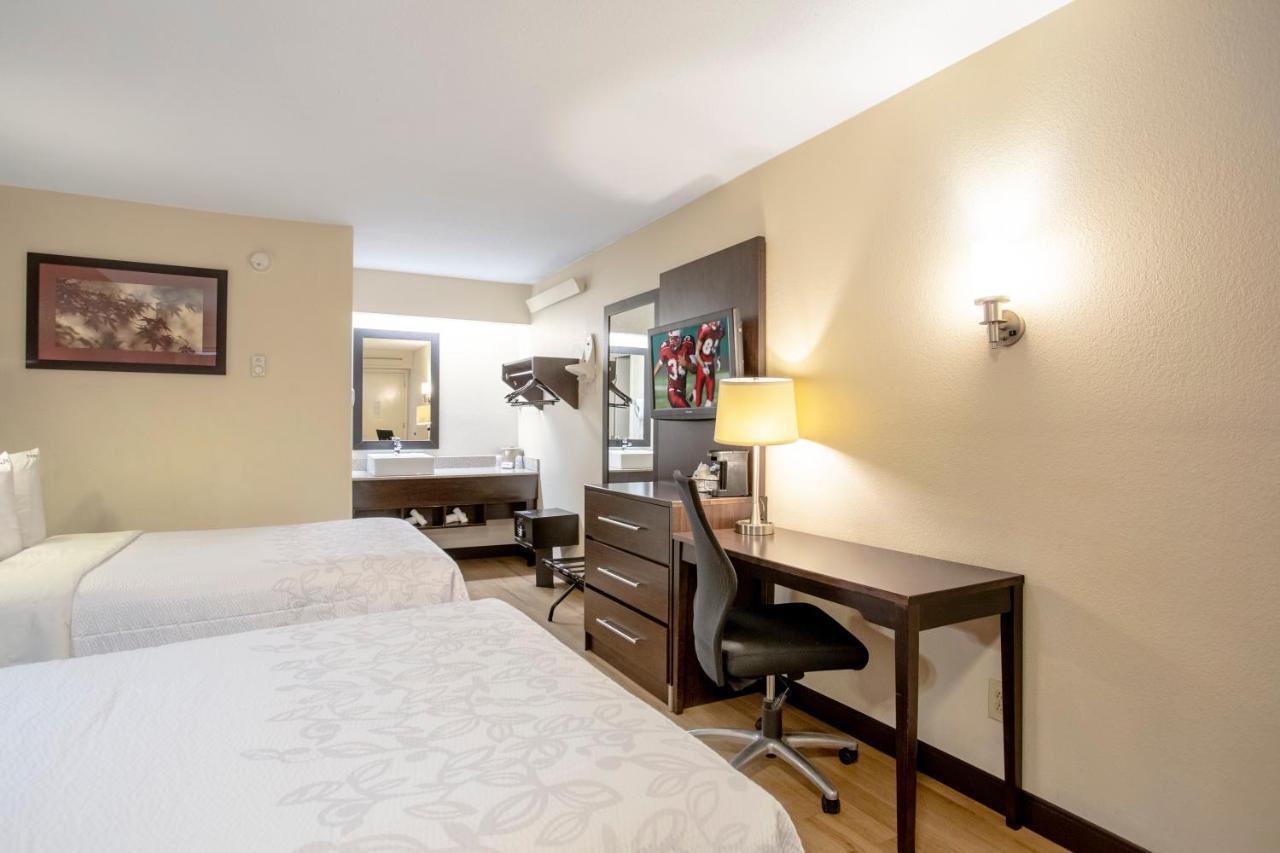 Red Roof Inn Plus+ Baltimore North - Timonium Exterior photo